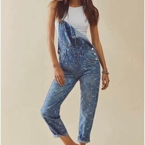 NWT / Free People We The Free Ziggy Denim Overalls in Bleach Splatter / sz S
